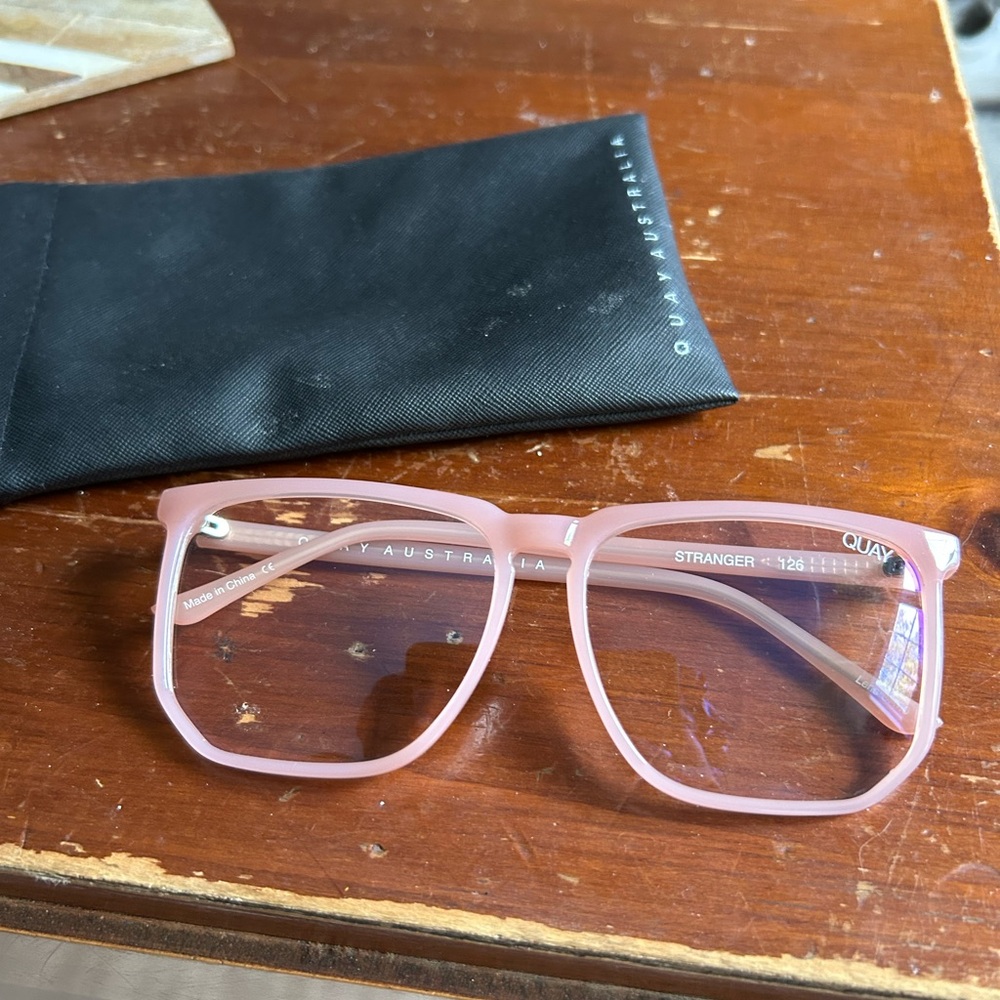 Quay Australia Blush Pink Square Eyewear